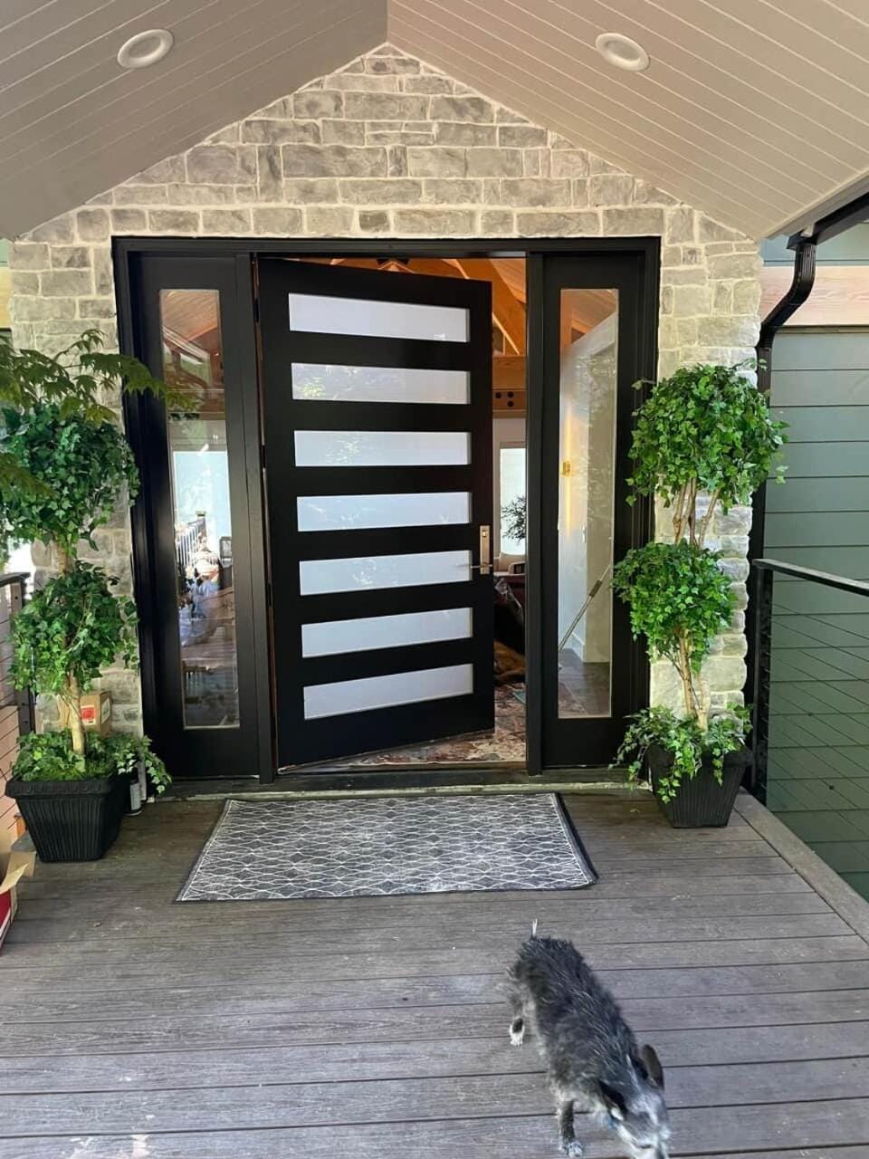 Stunning Hayden Lakefront | Dock, Sauna & Views House in Hayden Lake