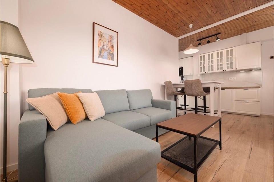 Kitchen or kitchenette, Living room, Dining area