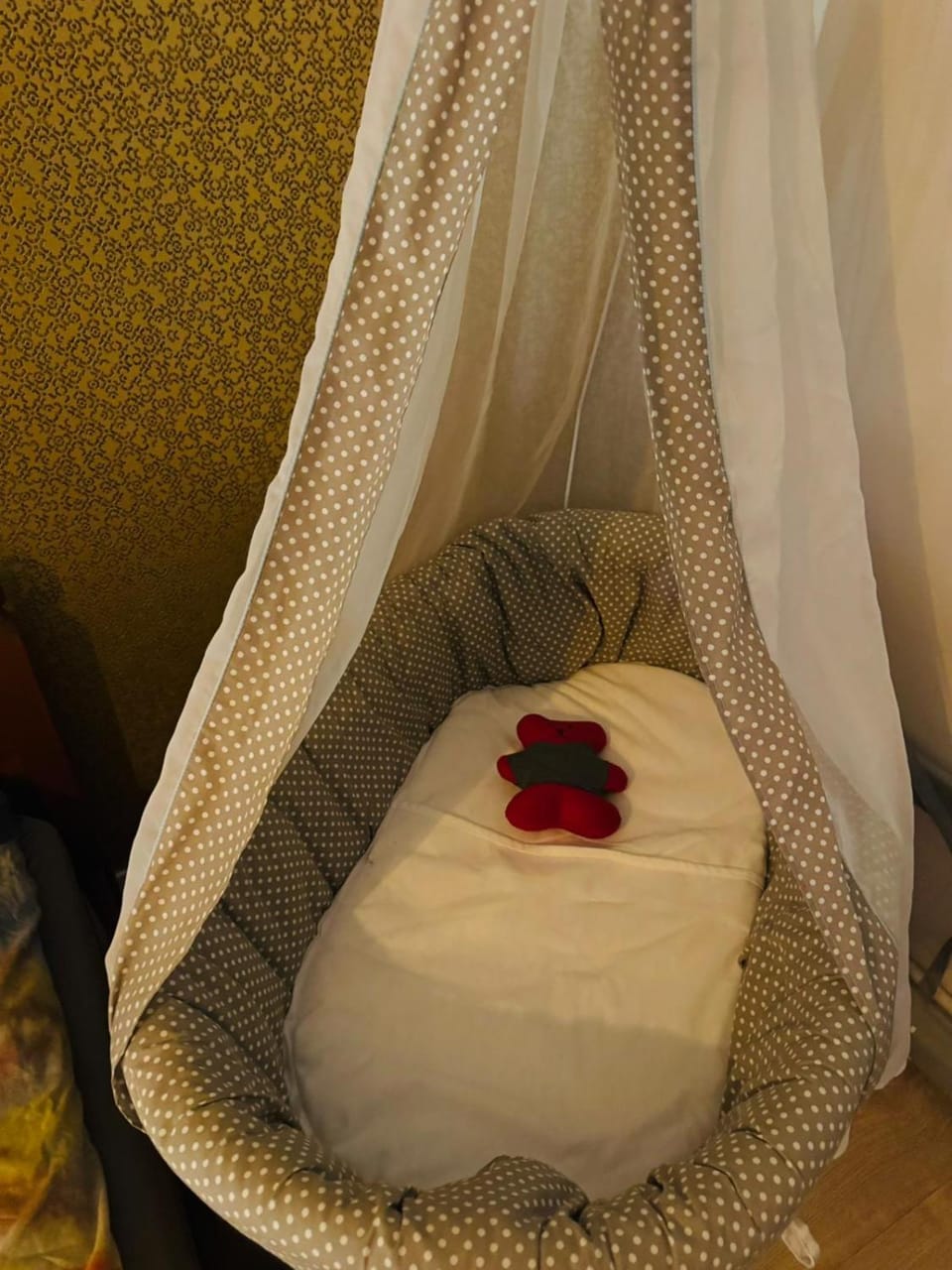 cot