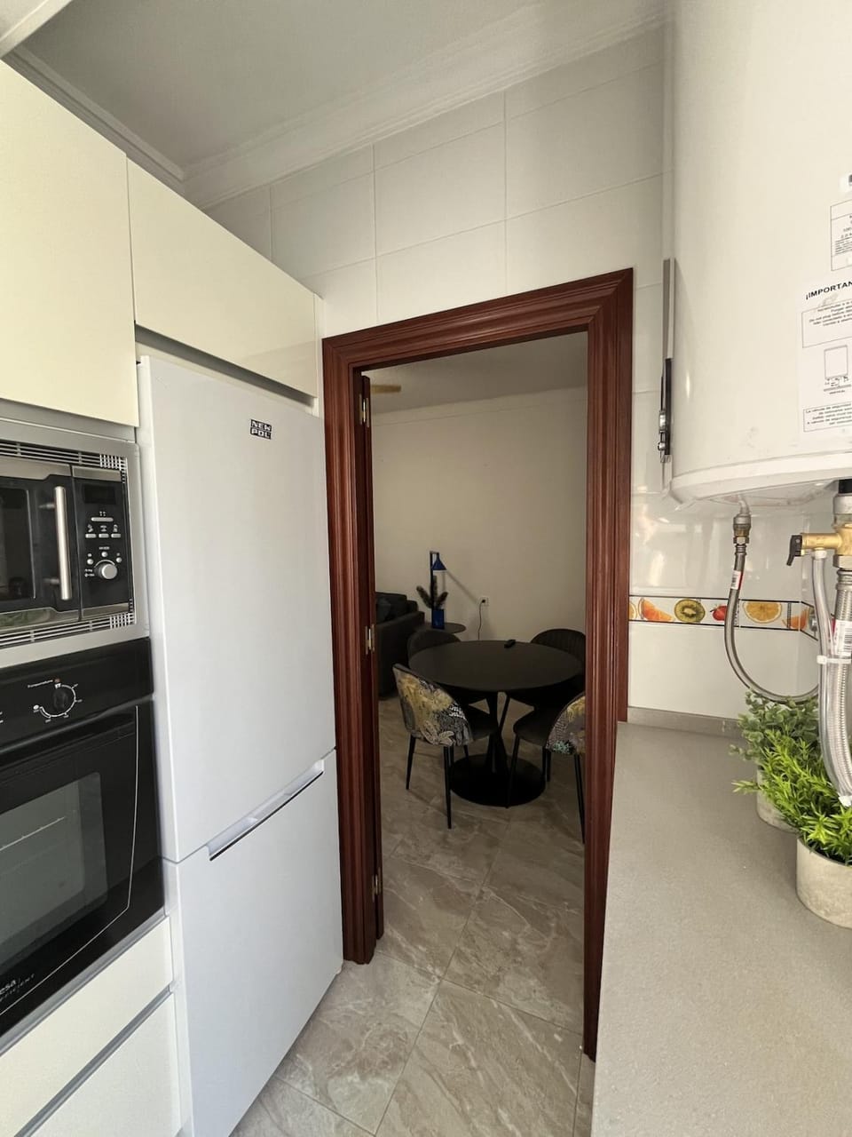 Enjoy Malaga 3 Bedrooms in a Central Location Apartment in Malaga