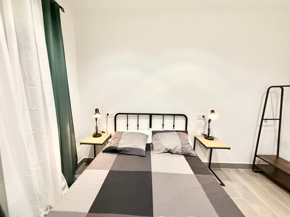 Centro Metro Legazpi 02 AMCH Apartment in Madrid