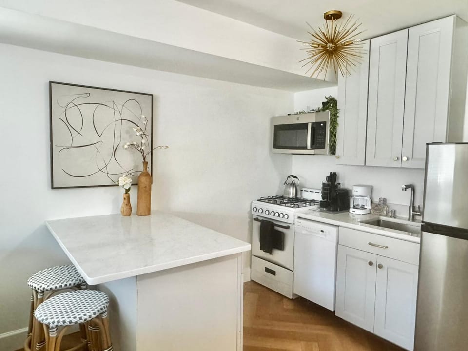 King Studio Executive Suite - Free Parking - National Landing Apartment hotel in Crystal City
