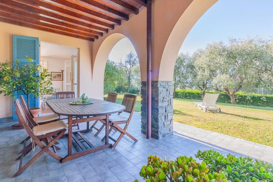 Breezeway home 2 Villa in Lierna