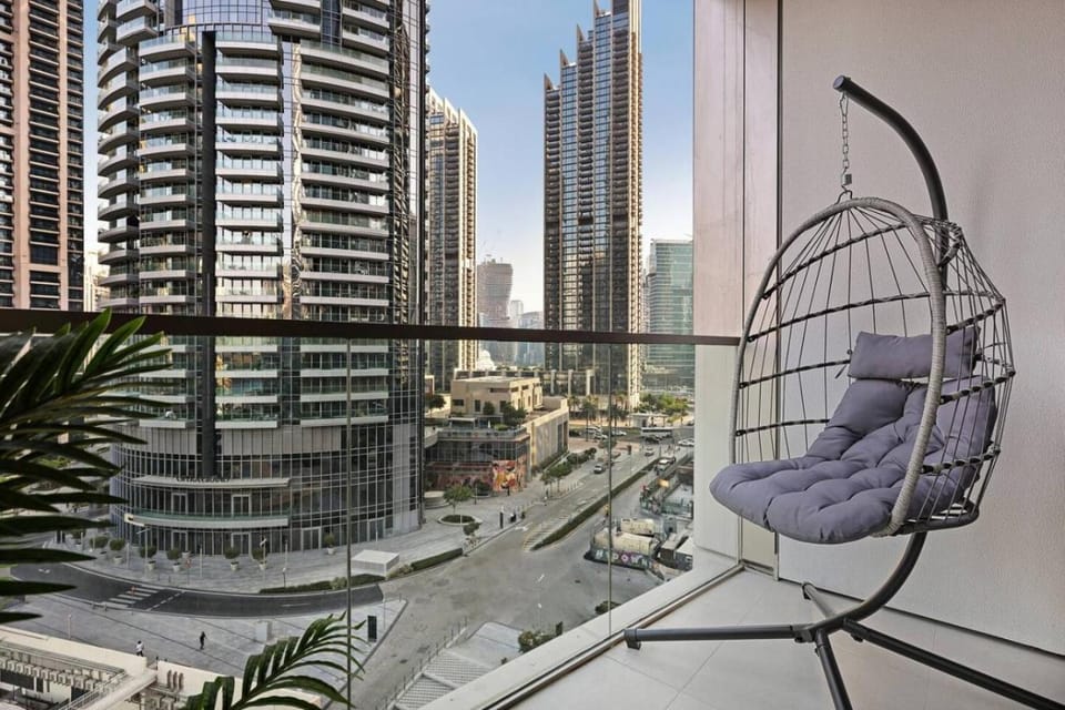 FIRST CLASS 2BR Next to Burj Khalifa and Dubai Mall Apartment in Dubai