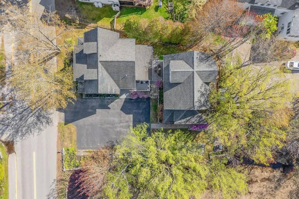 Private Coastal First Floor Residence located in Ocean Park Maine with Nearby Beach Access Apartment in Ocean Park