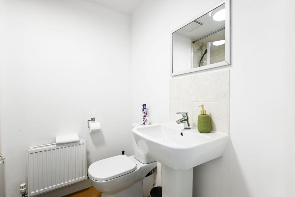 Toilet, Bathroom