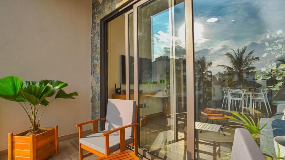 Balcony/Terrace, Balcony/Terrace