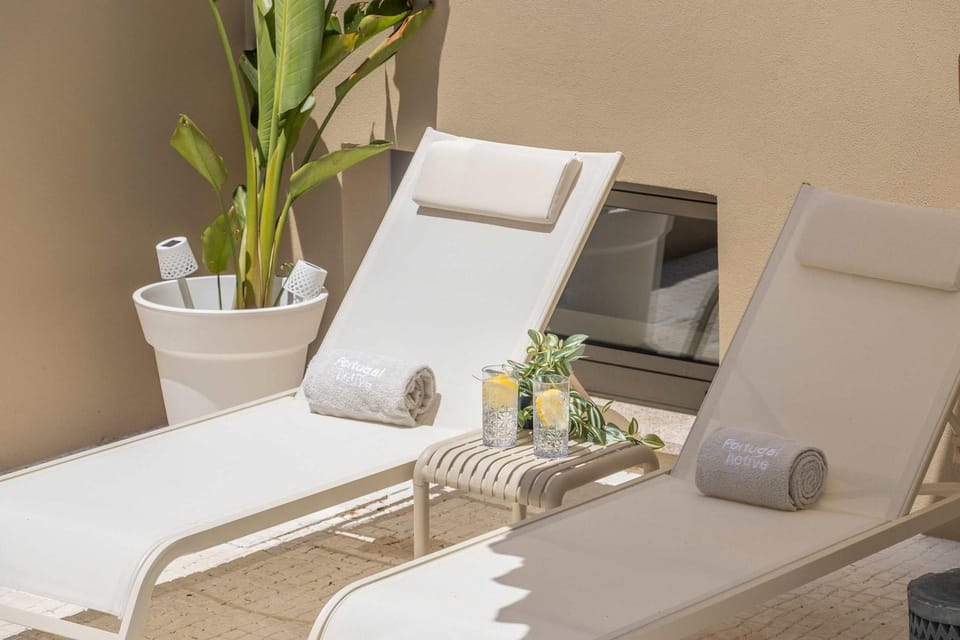 Patio, sunbed