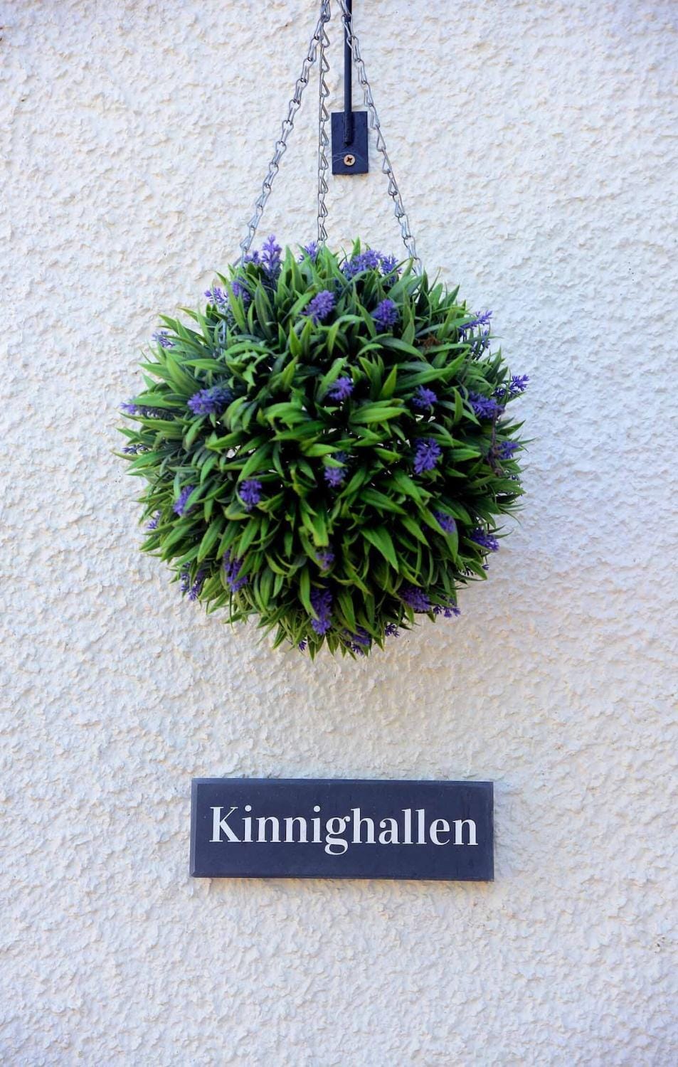 Kates Cottages Kinnighallen House in Scotland