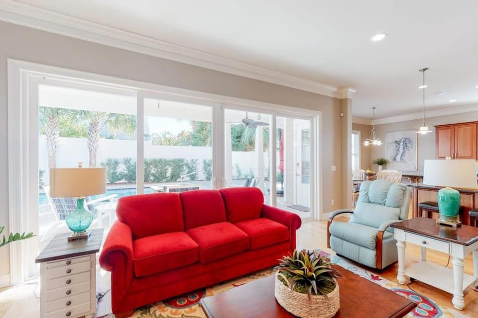 Crystal Beach Subdivision - Sea Glass Cottage House in Destin