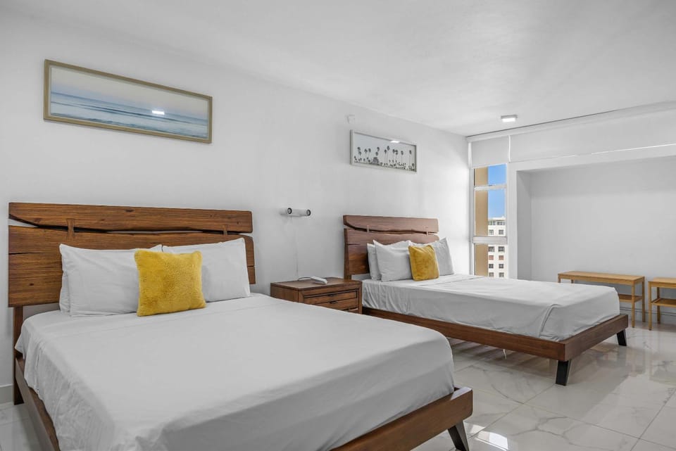 Isla Verde Beachfront ESJ Tower by Otium Apartment in Carolina