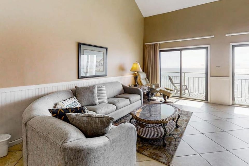 3rd Floor Condo Amenities Beach Access Beach Equipment Included House in Destin