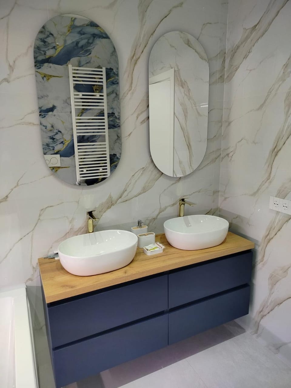 Le Suite di Elisa - La Sicilia Familiare Bed and Breakfast in Floridia