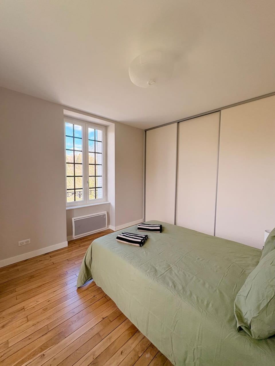 La Combe aux Loups - Charming 2-Bedroom Apartment - Parking Apartment in Nouvelle-Aquitaine