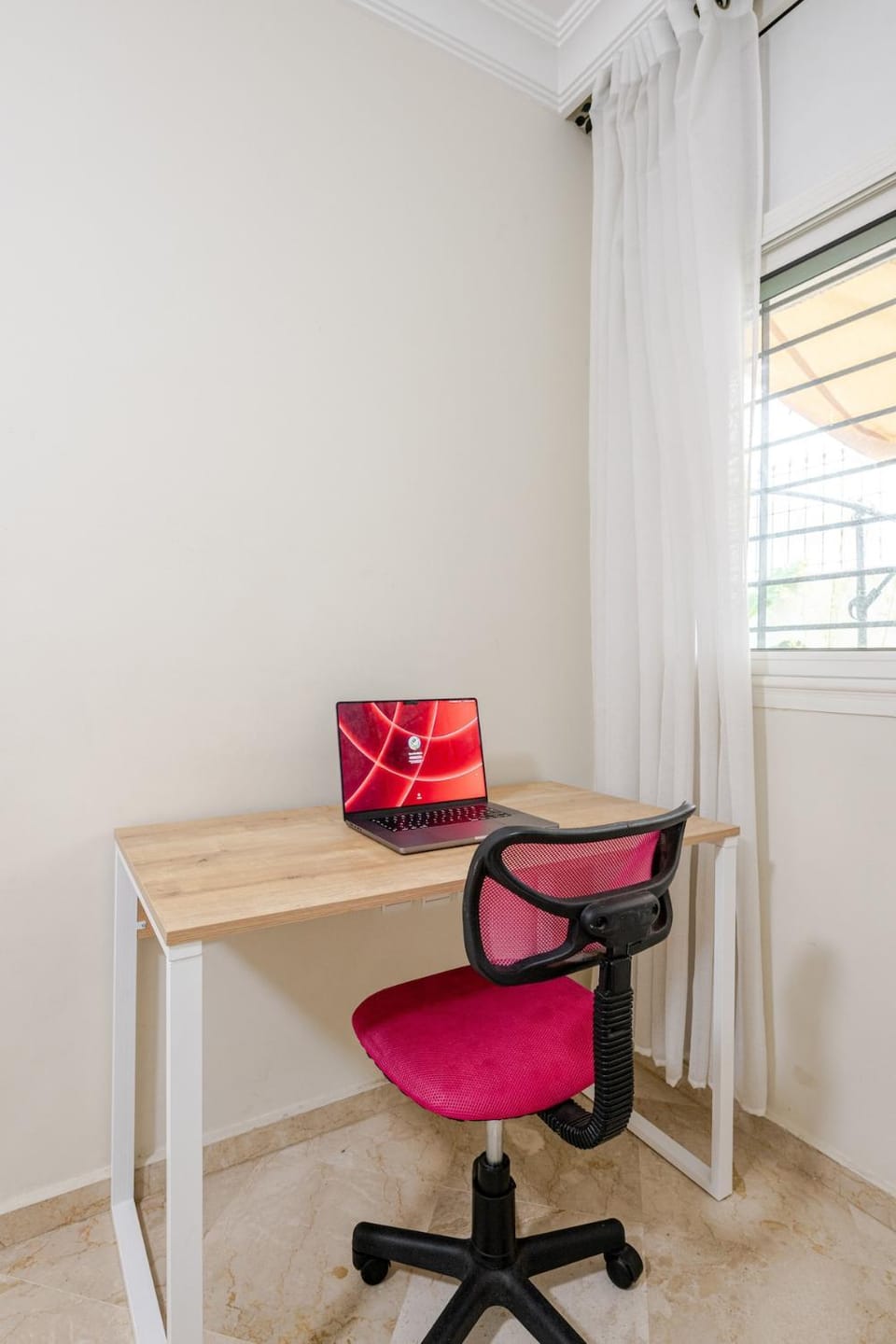 N4 - Modern 2BR with Private Patio, AC, Fiber & Parking, Near Arribat Center Mall Apartment in Rabat