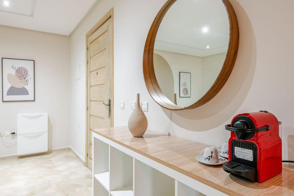 N4 - Modern 2BR with Private Patio, AC, Fiber & Parking, Near Arribat Center Mall Apartment in Rabat