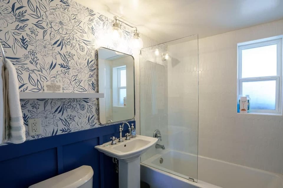 Coastal Retreat Renovated Beach Home In Paradise House in Boynton Beach