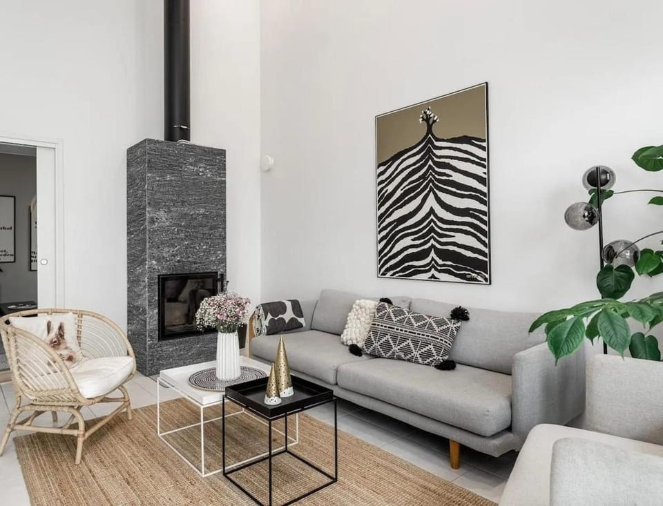 Spacious house - Sauna - Free parking - 8 person Apartment in Finland