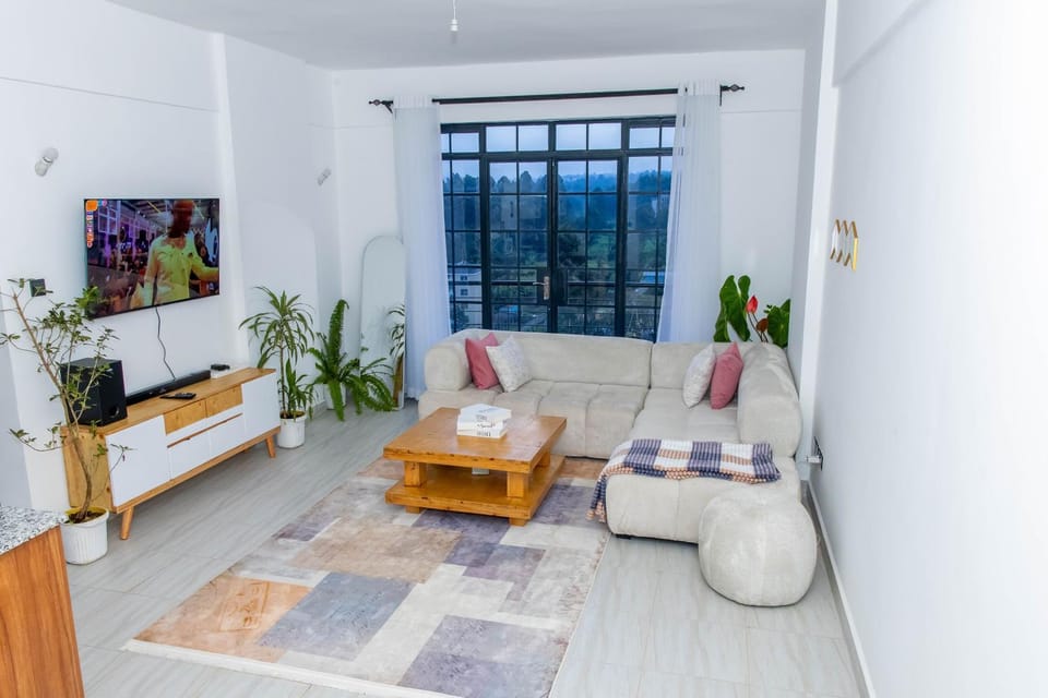 Spacious Bright 2BR Apt Near UN&Two rivers mall Apartment in Nairobi