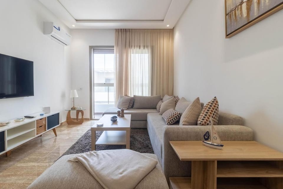 Heaven Beach 2BR Family Resort Pool and Beach Apartment in Casablanca-Settat