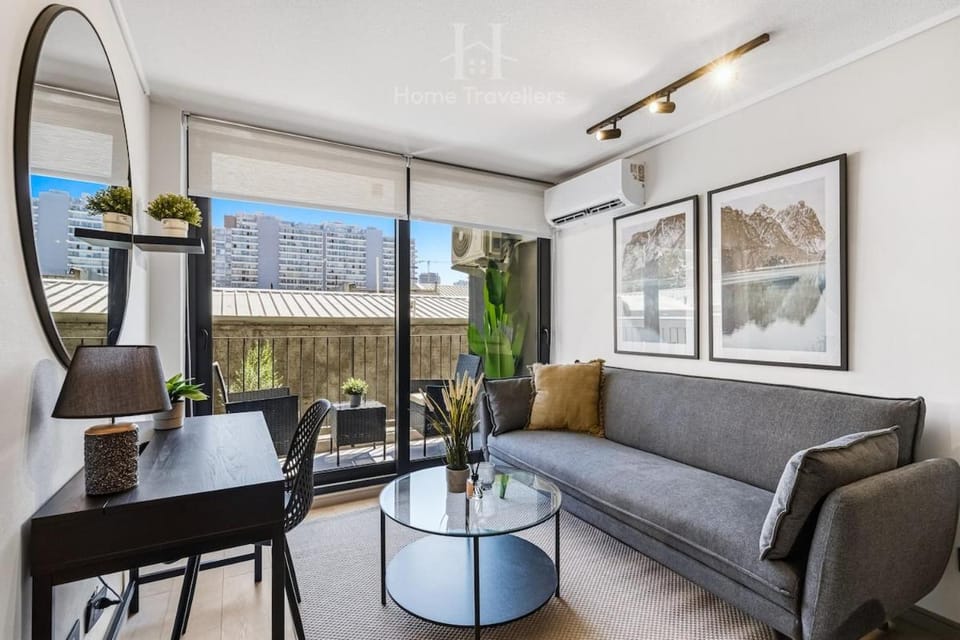 HT Near the metro with Terrace with AC and parking Apartment in Santiago