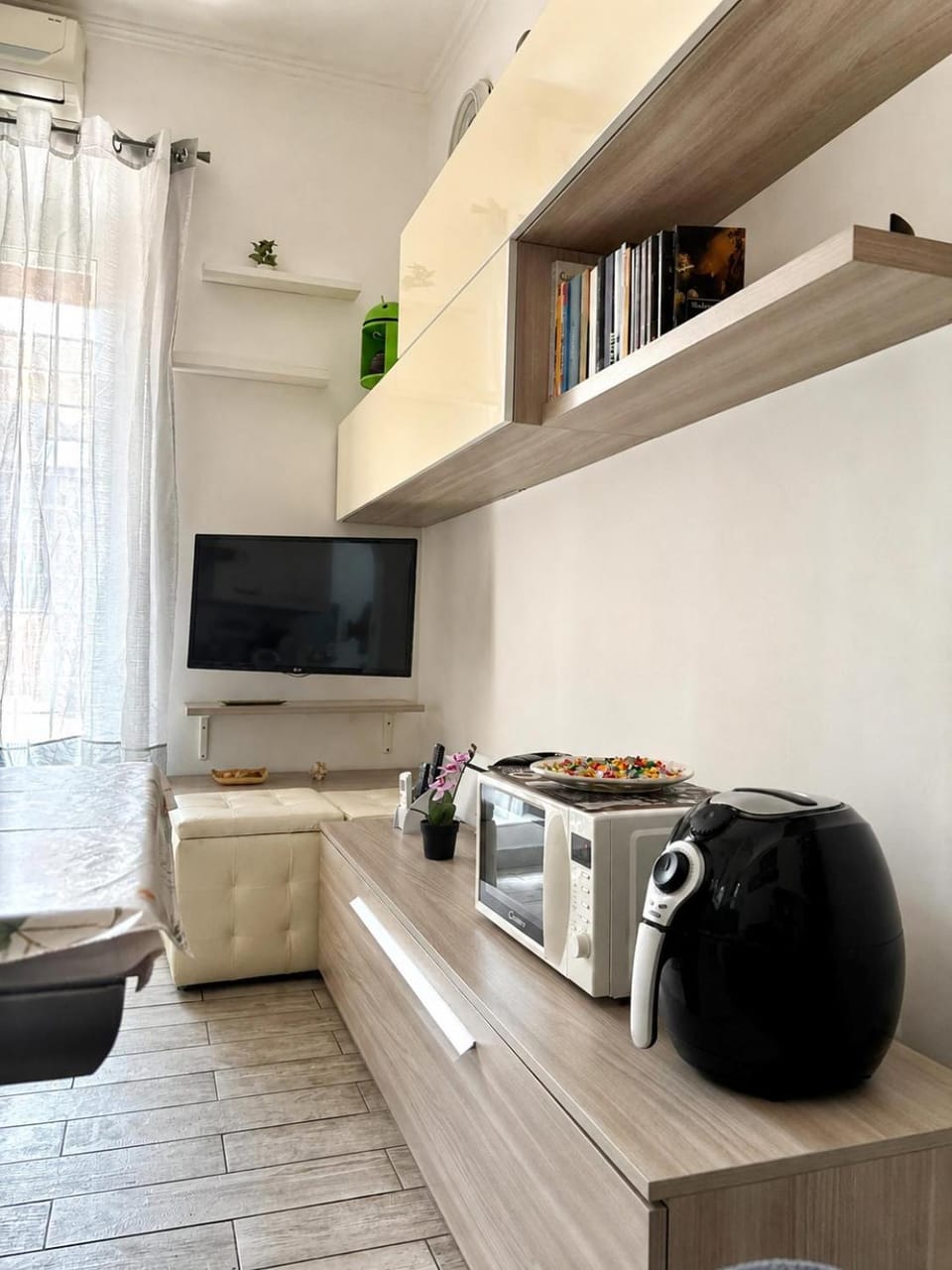 Mirti Patio Apartment Apartment in Rome