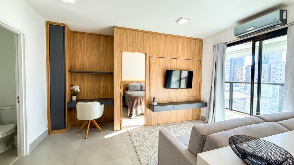 Communal lounge/ TV room, TV and multimedia, Living room