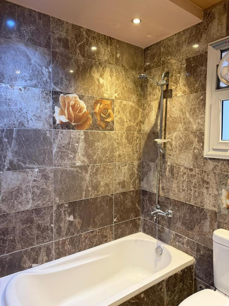 Luxury Garden View Retreat in B7 Madinaty Apartment in Cairo Governorate