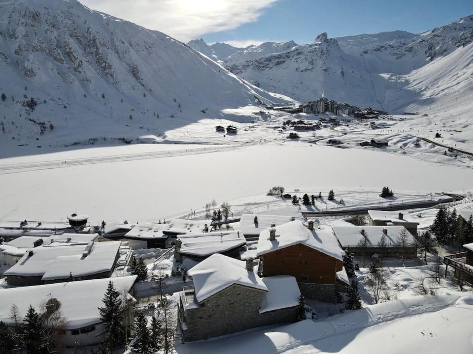 Spacious Apartment in Tignes 4BR Apartment in Tignes