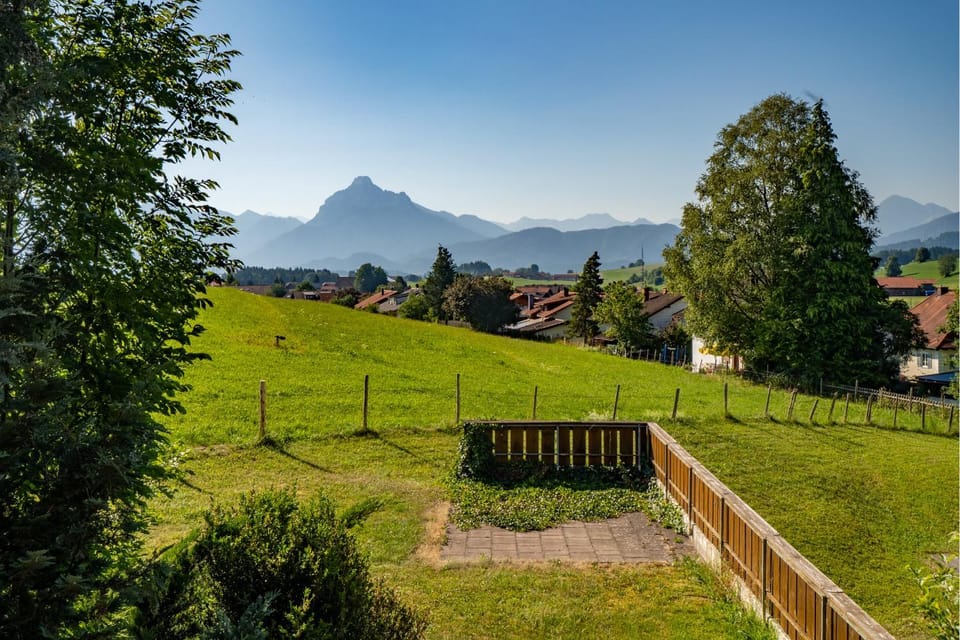 Natural landscape, View (from property/room), Balcony/Terrace, Landmark view
