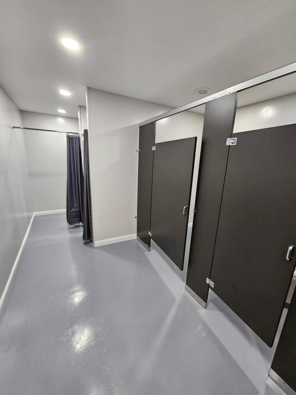 Shower, Toilet, Bathroom, Public Bath