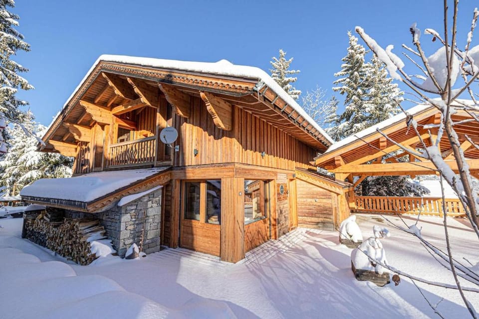 Wonderful, spacious and quiet property in Courchevel Apartment in Saint-Bon-Tarentaise