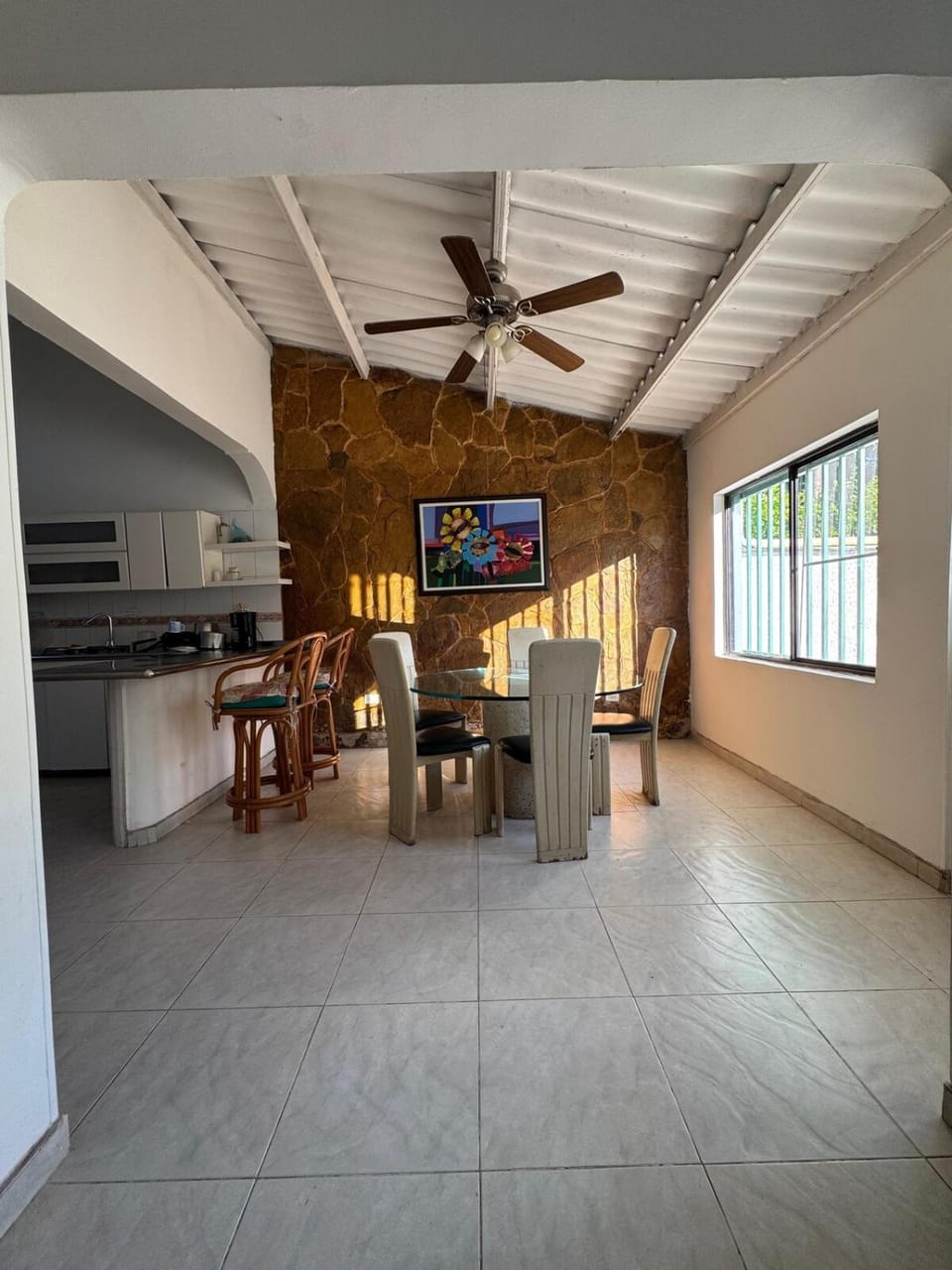 Hermosa villa familiar en Nilo House in Melgar