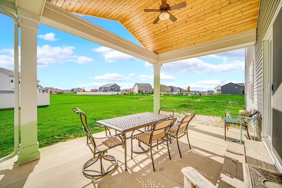 Family Home in Cedar Lake - 4 Mi to the Water House in Indiana