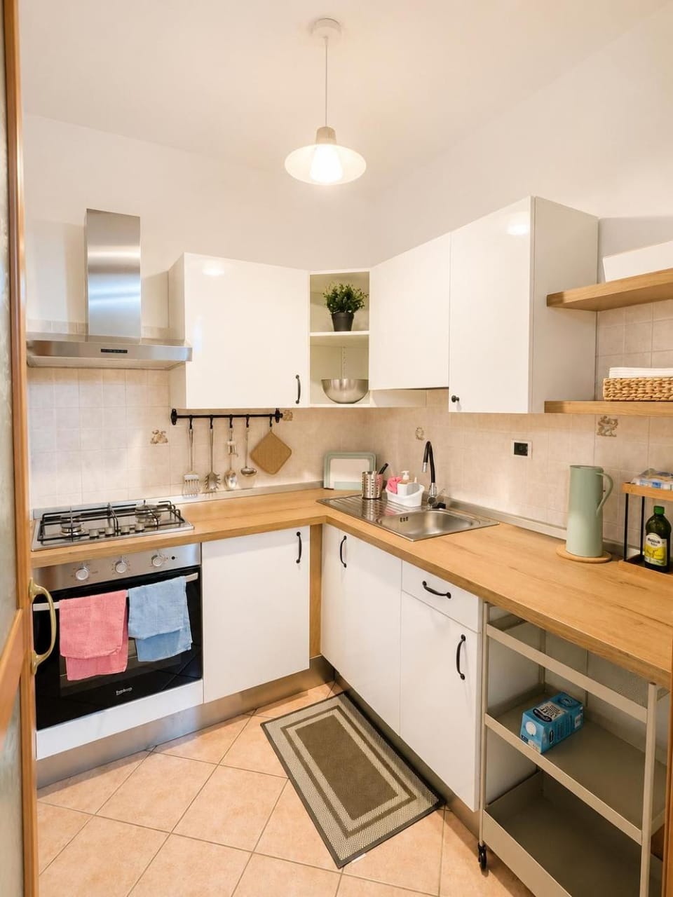 Kitchen or kitchenette, oven, stove
