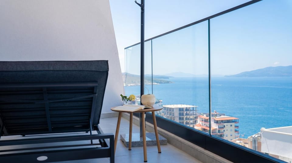 View (from property/room), View (from property/room), Balcony/Terrace, Balcony/Terrace, Mountain view, Mountain view, Sea view, Sea view, sunbed, VIP