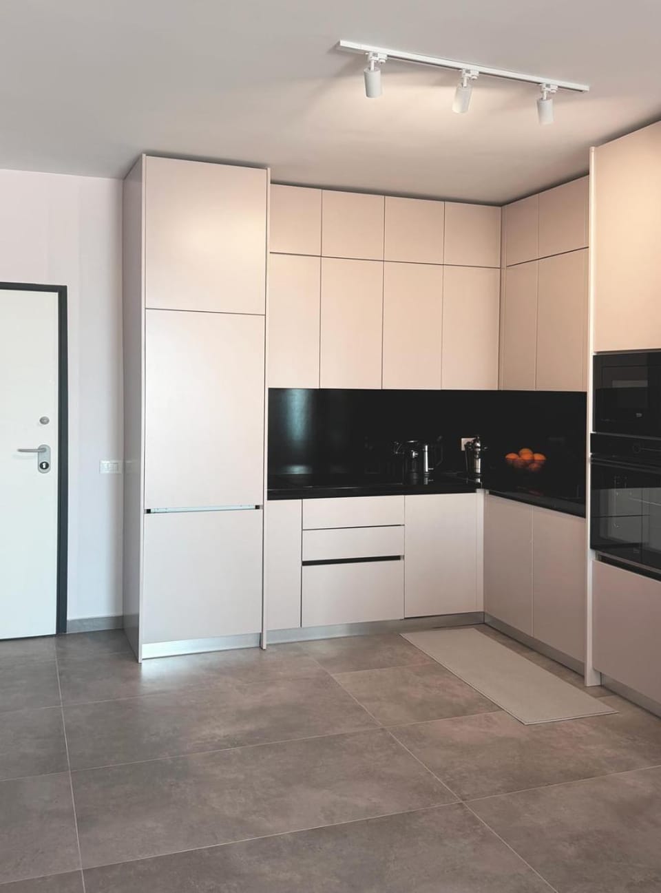 Sea View Elite Apartment in Sarandë