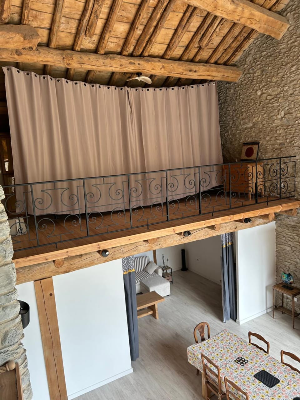 La grange rénovée House in Cerdanya
