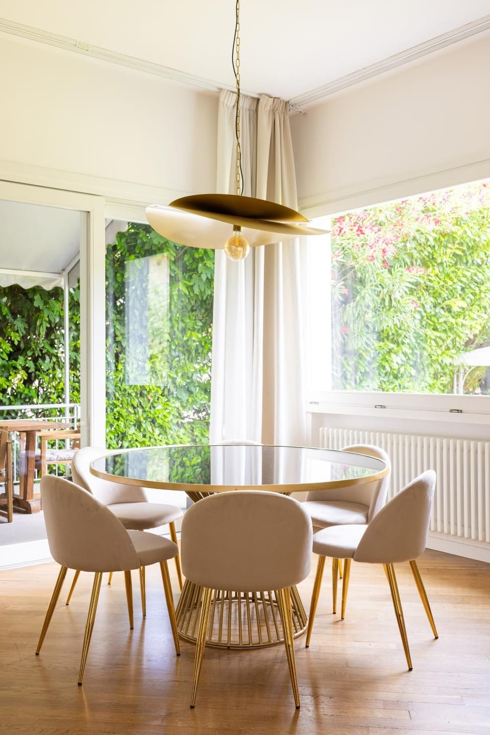 View (from property/room), Seating area, Dining area, Garden view, air conditioner