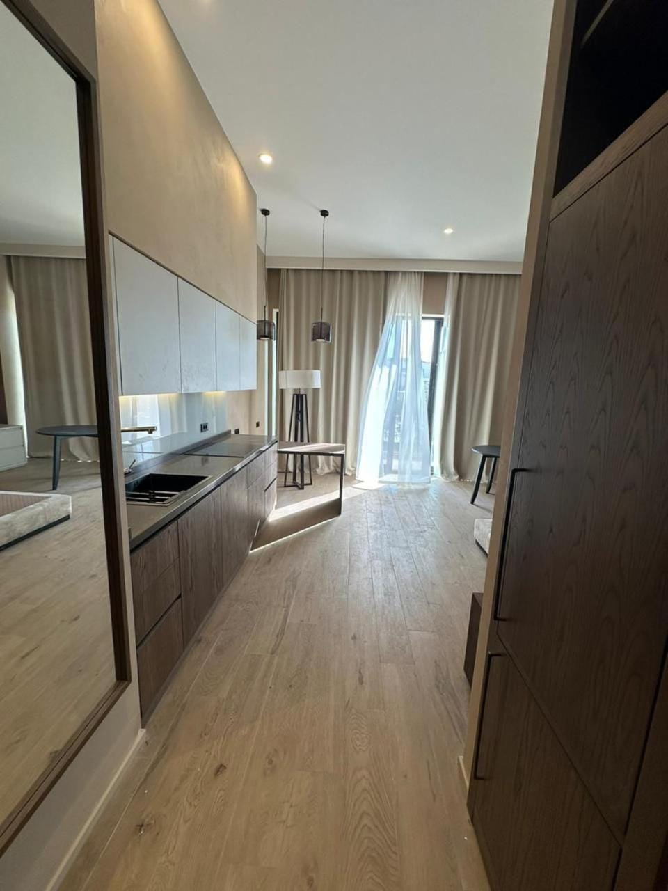 White residence Apartment in Baku, Azerbaijan