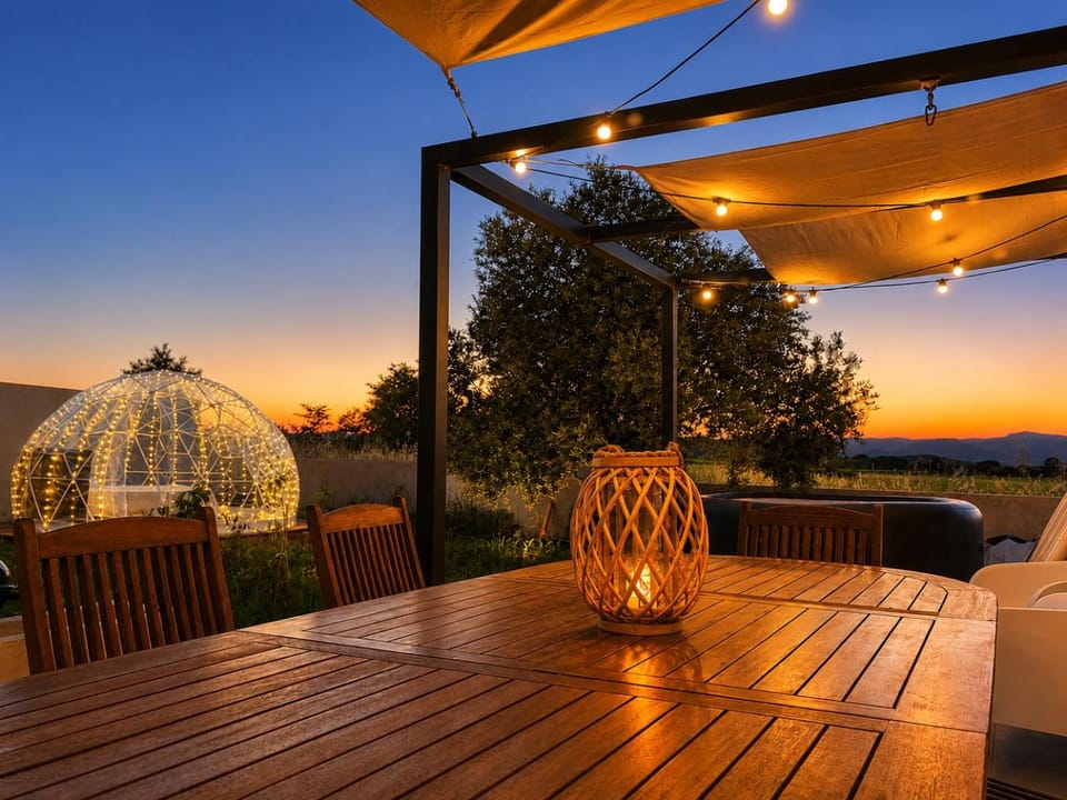 Patio, Natural landscape, View (from property/room), Balcony/Terrace, Dining area, Sunset