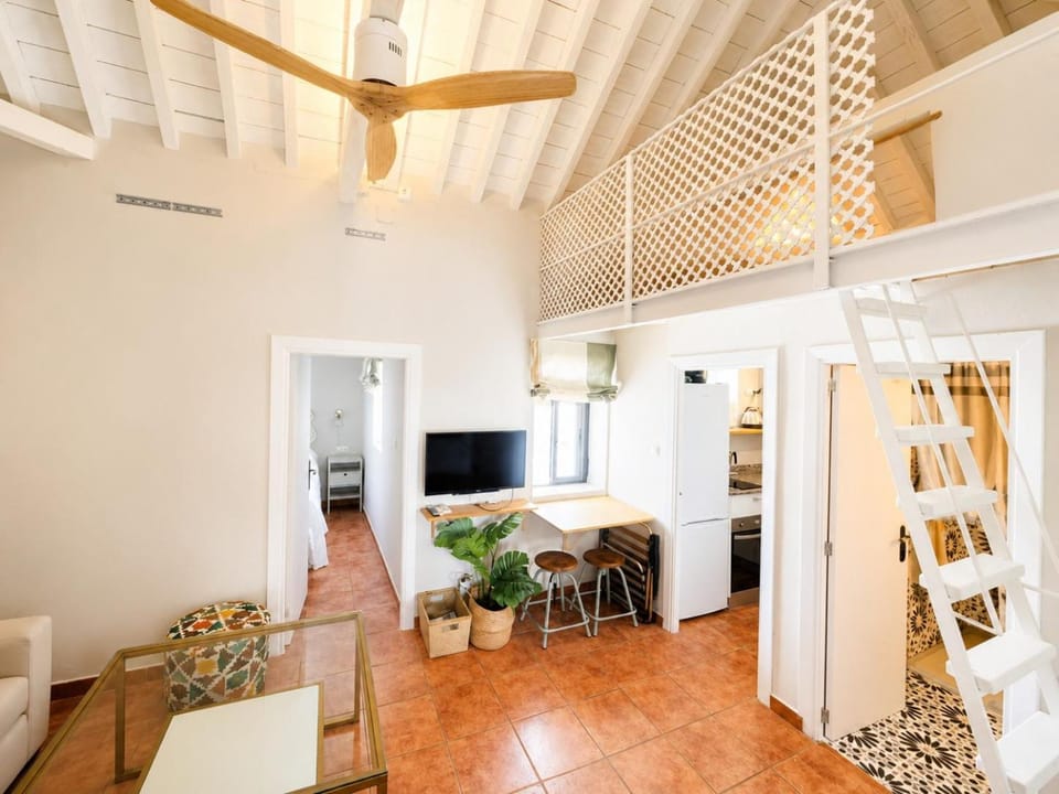 Bathroom, Living room, Bedroom, kitchen