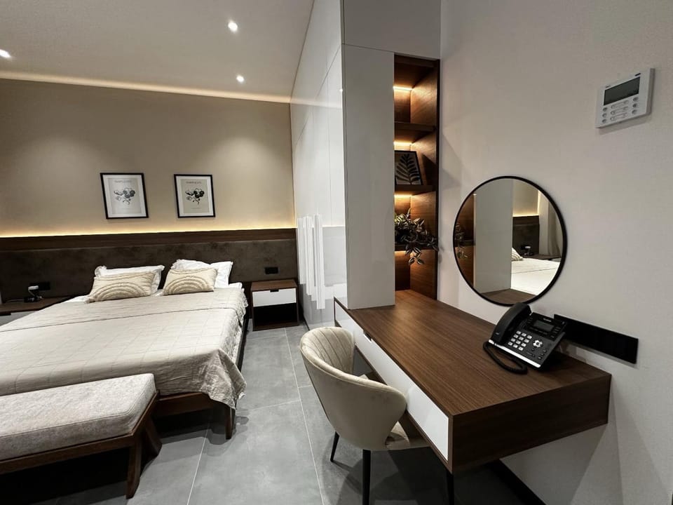Luxury Modern Designer Villa Near Yerevan - Heated Pool Jacuzzi , Ararat View Villa in Armenia