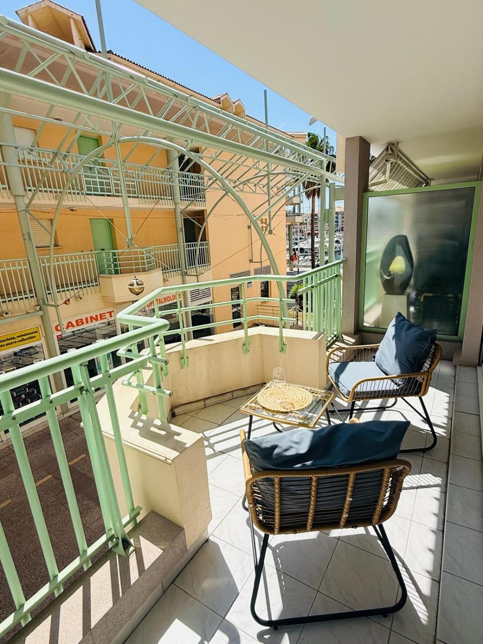 View (from property/room), Balcony/Terrace