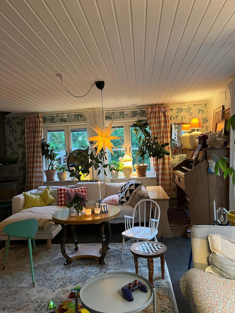 Private house in central Umeå with many bedrooms Villa in Sweden
