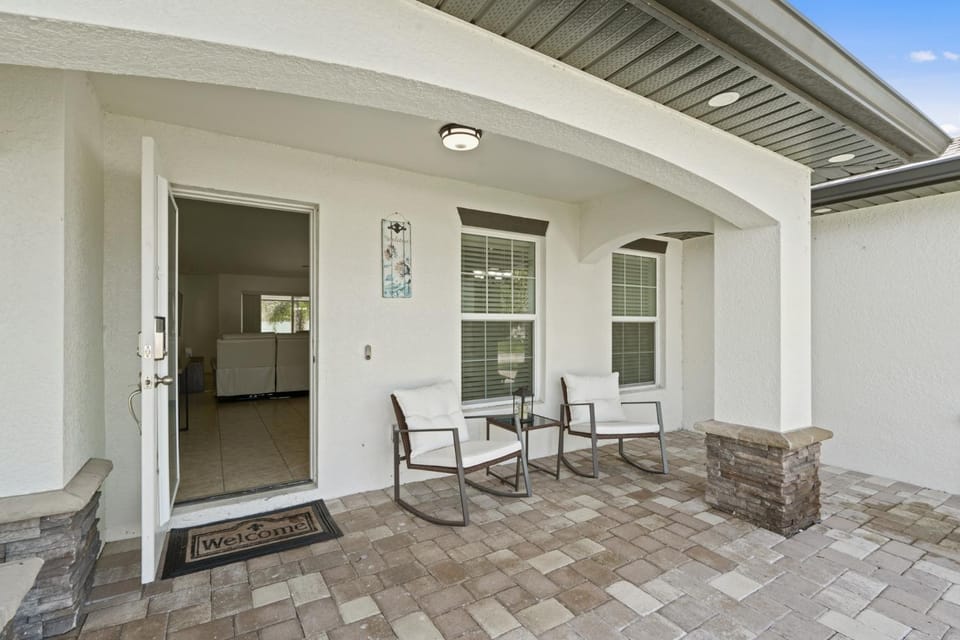 Coral Breeze House in Cape Coral