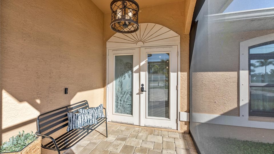 Hakuna Matata House in Cape Coral