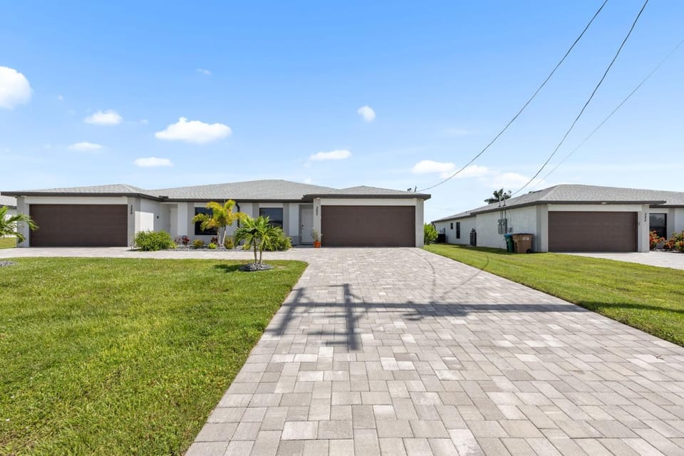 Starboard Shores 327 House in Cape Coral