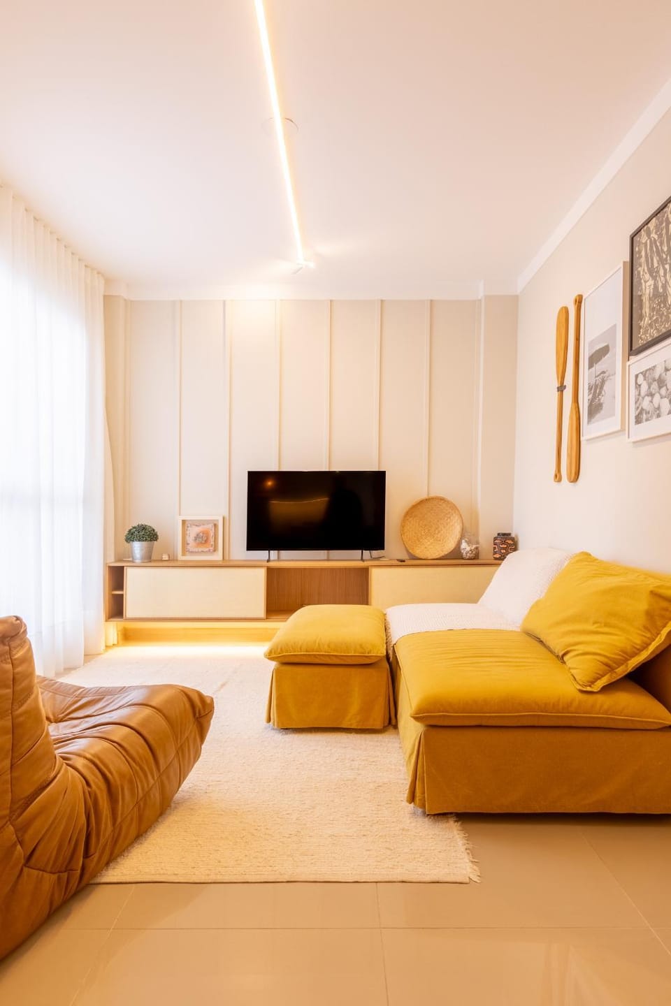 TV and multimedia, Living room, Decorative detail