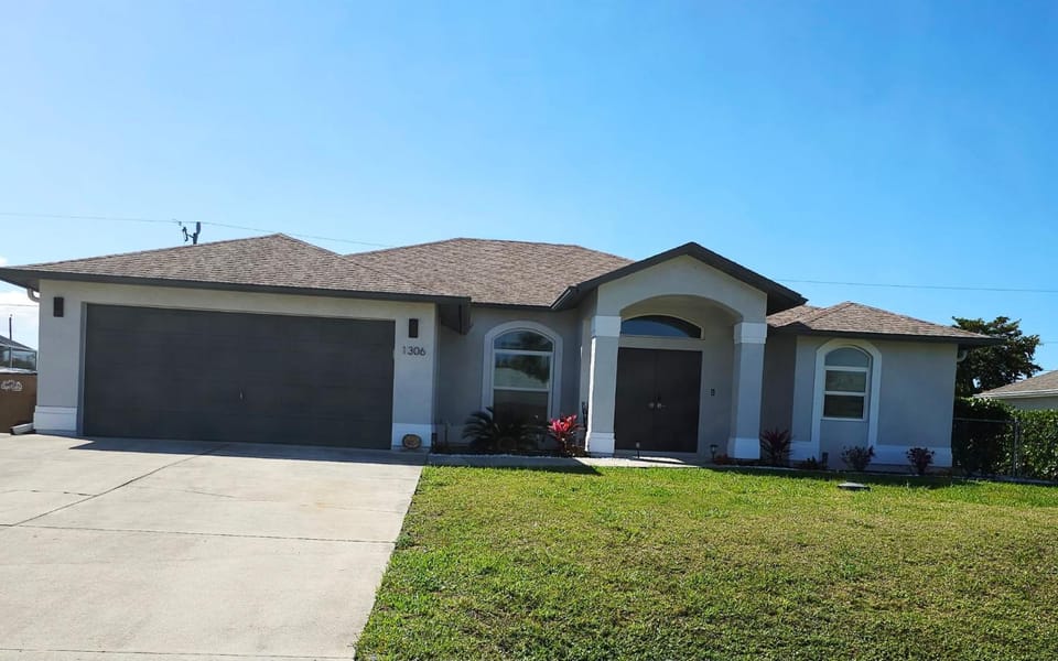 Sioux-per Tipsy House in Cape Coral